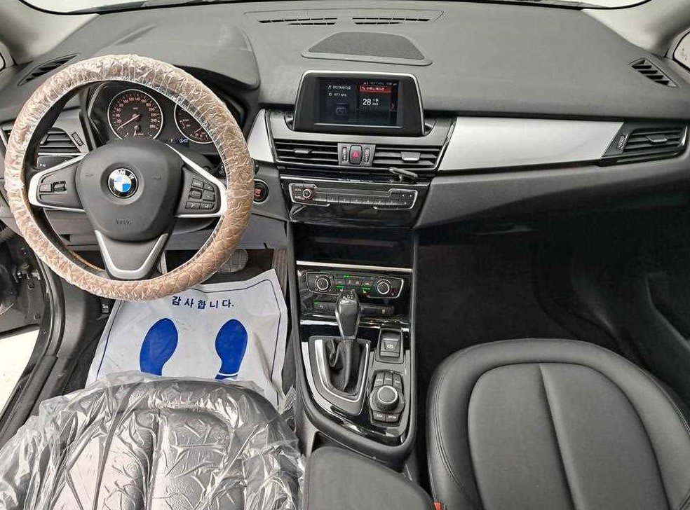 BMW 2시리즈 조이 사진 6