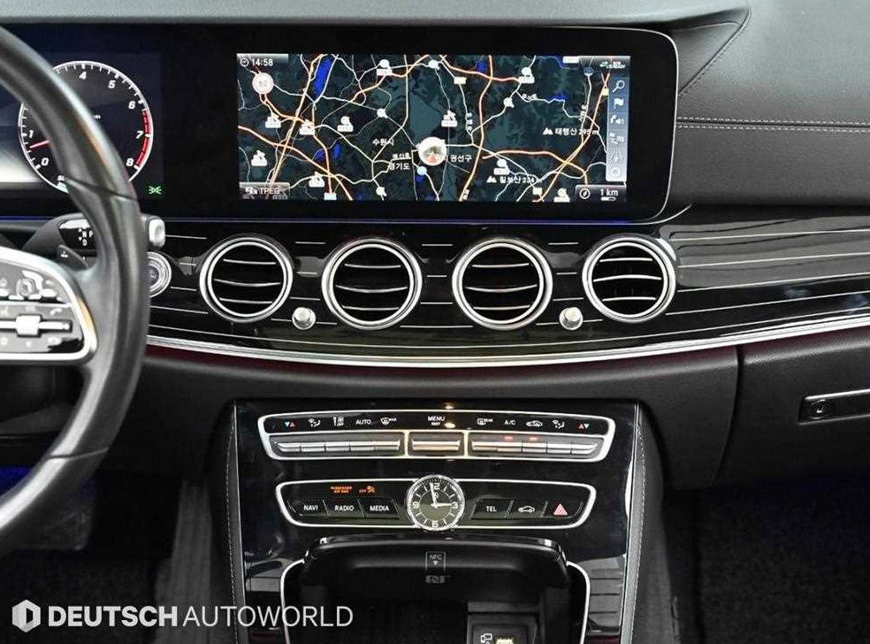 벤츠 E 클래스 E450 4MATIC 익스클루시브 사진 14
