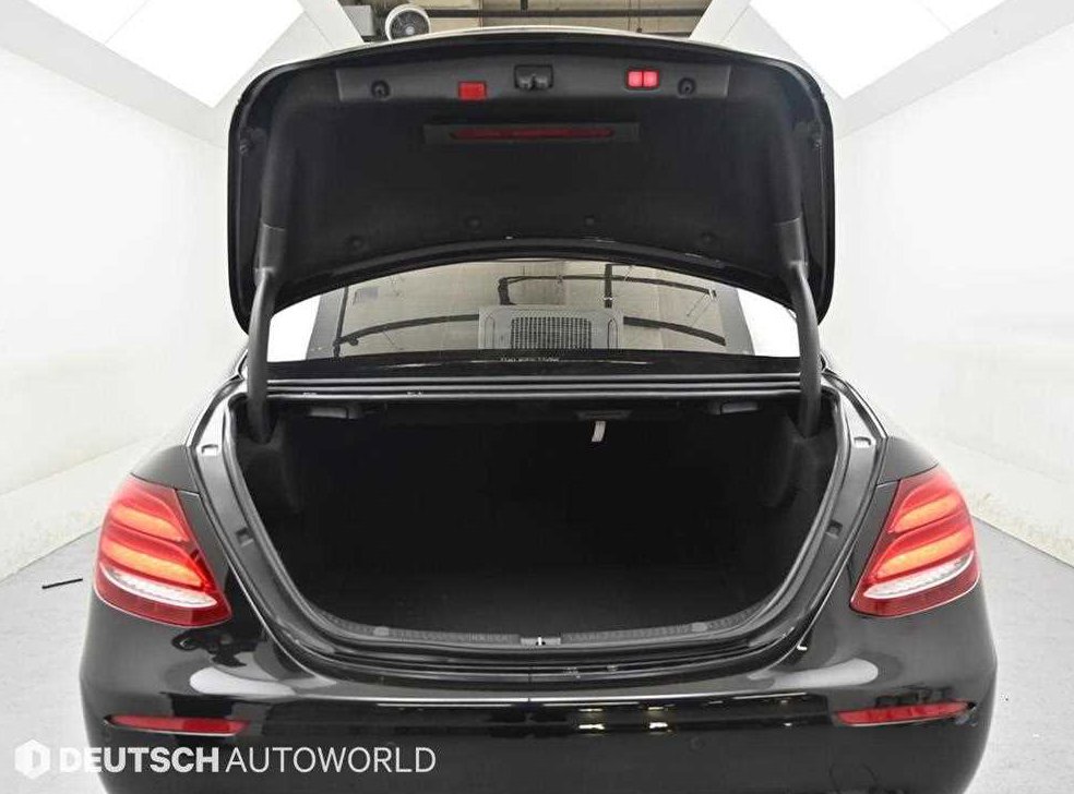 벤츠 E 클래스 E450 4MATIC 익스클루시브 사진 19