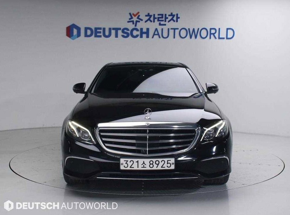 벤츠 E 클래스 E450 4MATIC 익스클루시브 사진 3