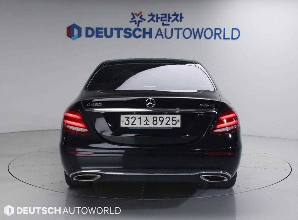 벤츠 E 클래스 E450 4MATIC 익스클루시브 사진 4