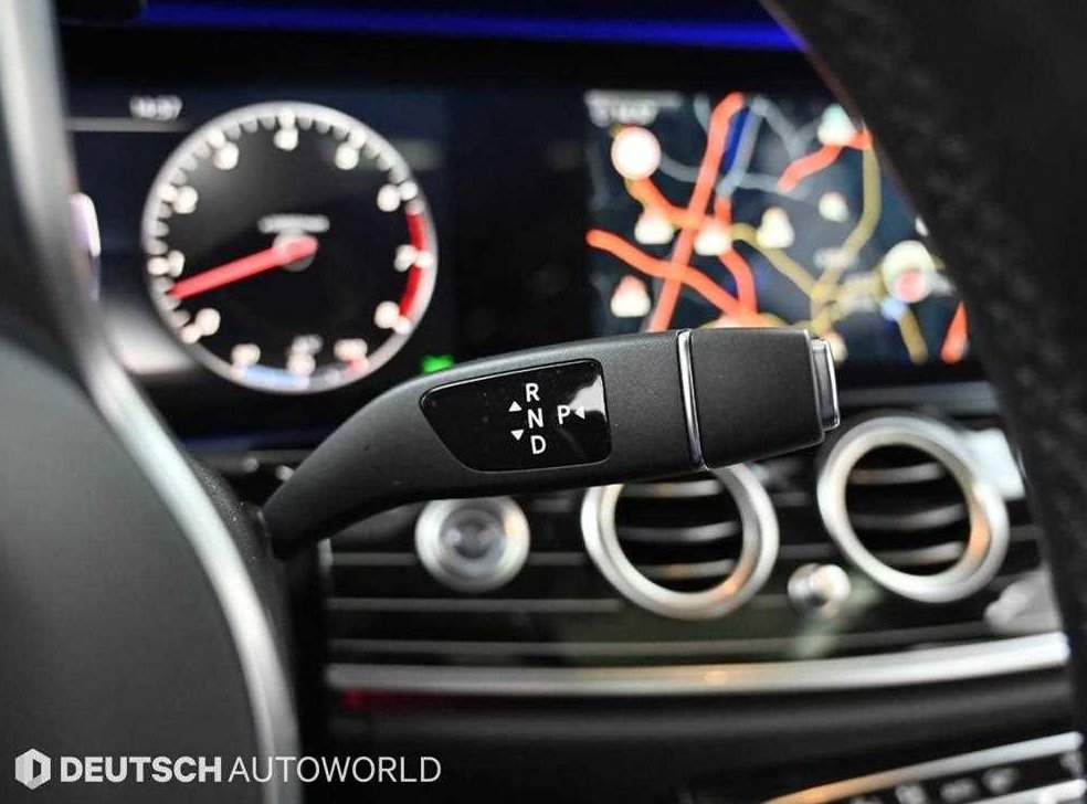 벤츠 E 클래스 E450 4MATIC 익스클루시브 사진 9