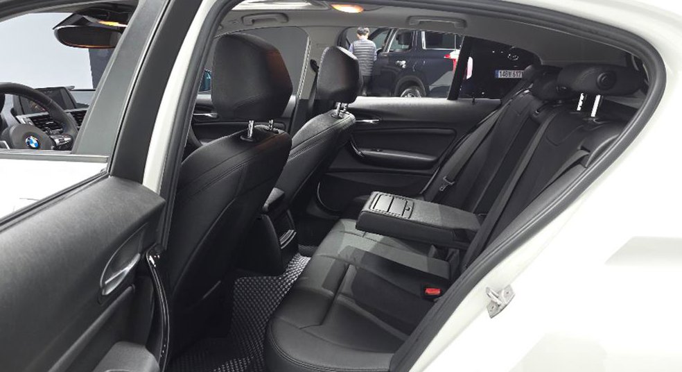 BMW 1시리즈 118d 스포츠 사진 12