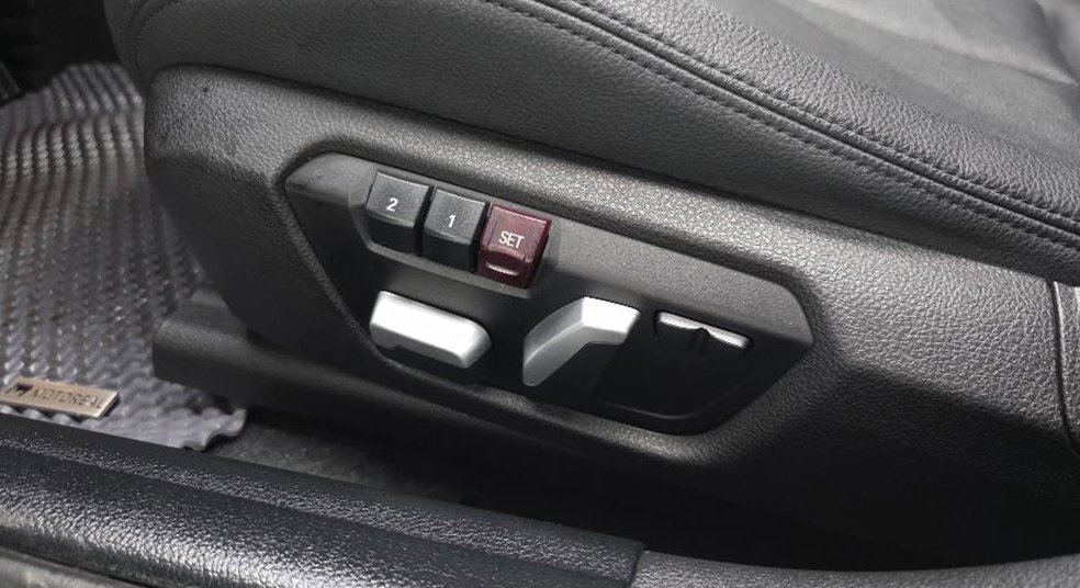 BMW 1시리즈 118d 스포츠 사진 17