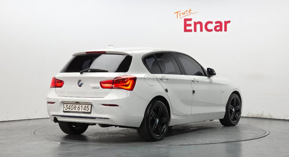 BMW 1시리즈 118d 스포츠 사진 2