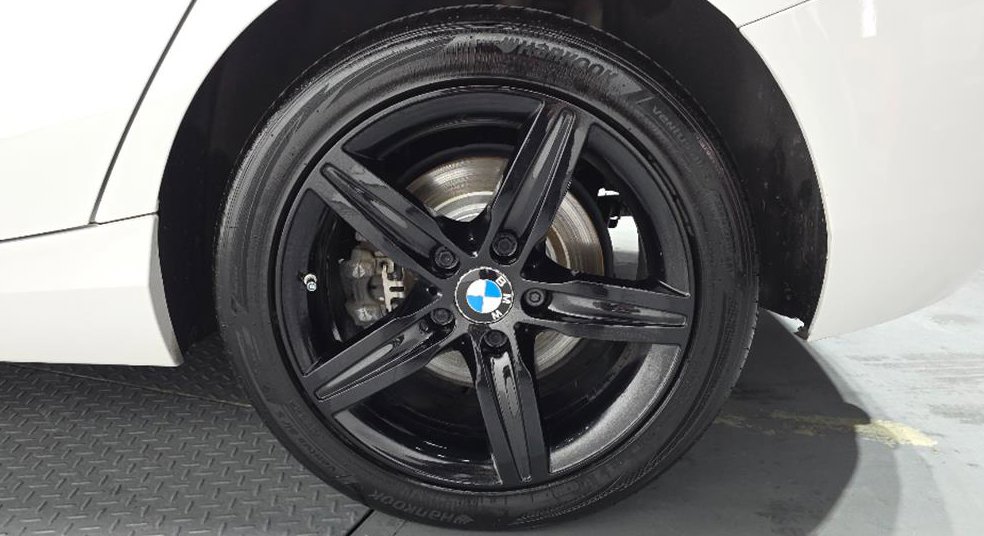 BMW 1시리즈 118d 스포츠 사진 5