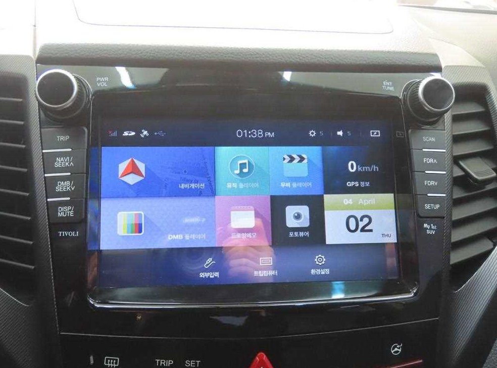 KG모빌리티(쌍용)  티볼리 가솔린 2WD 1.6 LX 사진 15