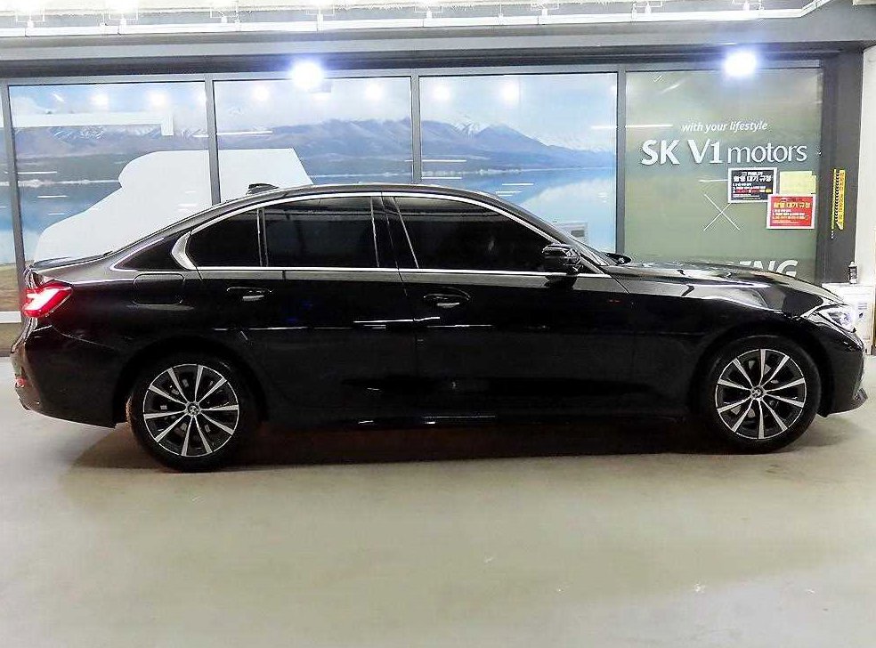 BMW 3시리즈 320i 사진 3