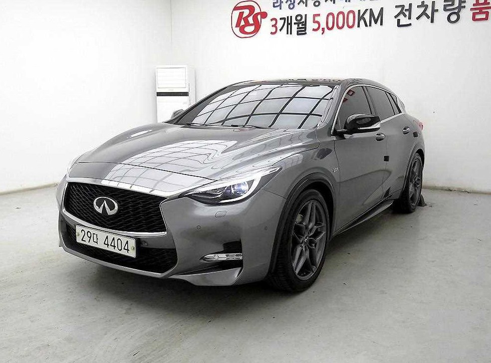 인피니티 Q 2.0 에센셜 사진 2