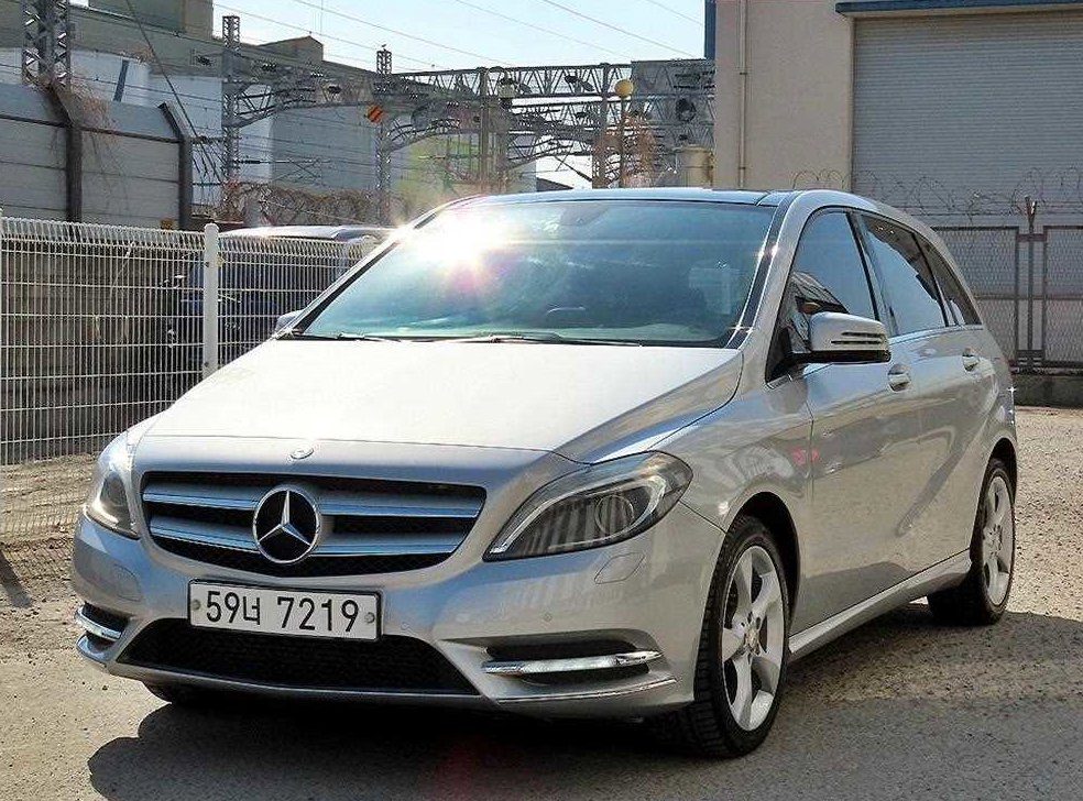 벤츠 B 클래스 (MY B) B200 CDI 블루이피션시 스포츠팩 사진 2