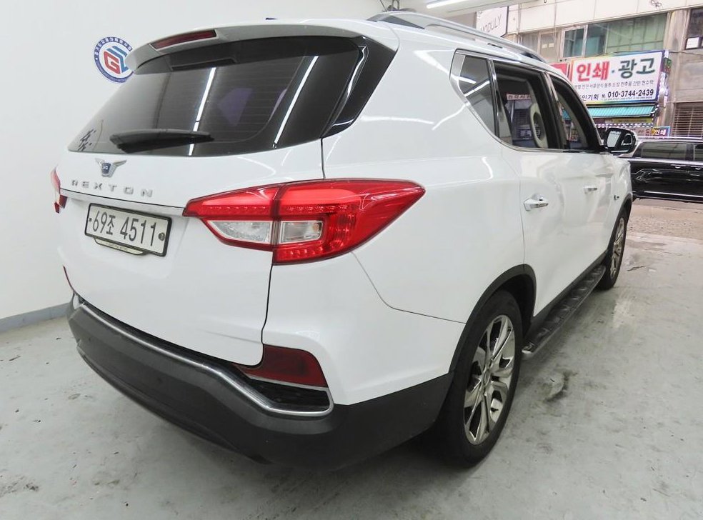 KG모빌리티(쌍용)  렉스턴 디젤 2.2 4WD 사진 3