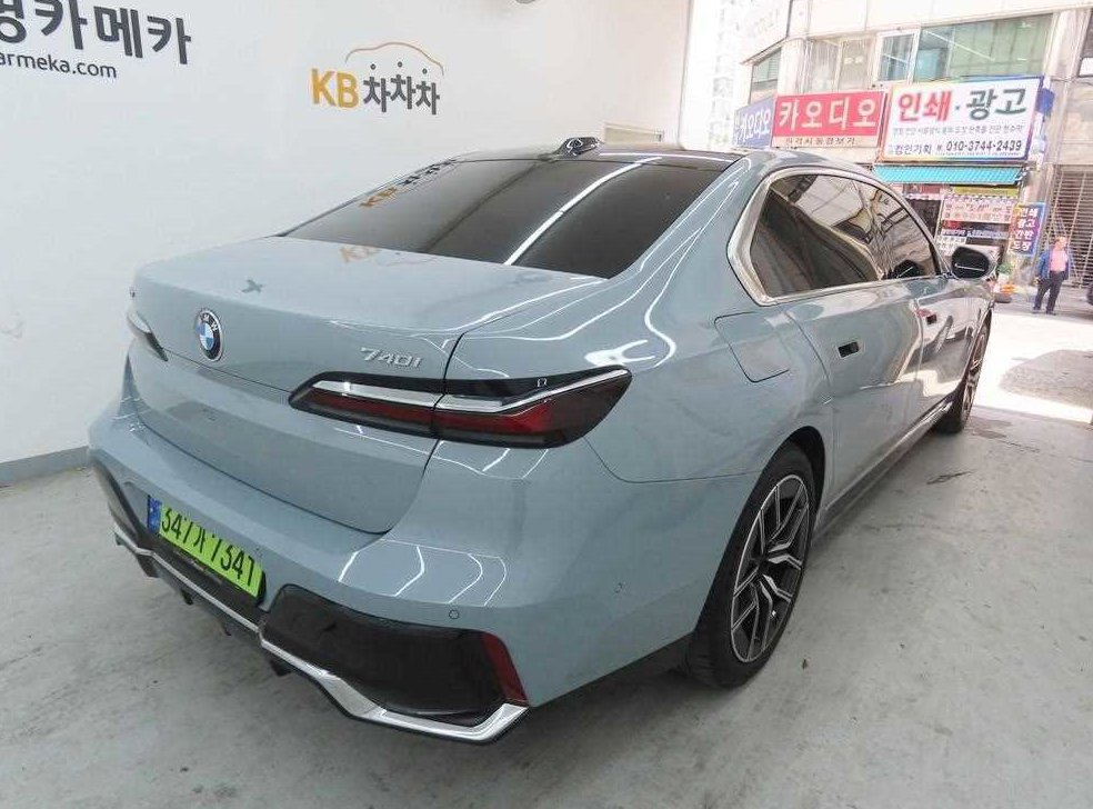 BMW 7시리즈 740i xDrive M 스포츠 사진 3