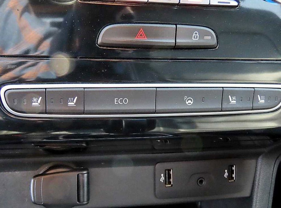 르노코리아(삼성) QM6 2.0 LPe RE 2WD 사진 15