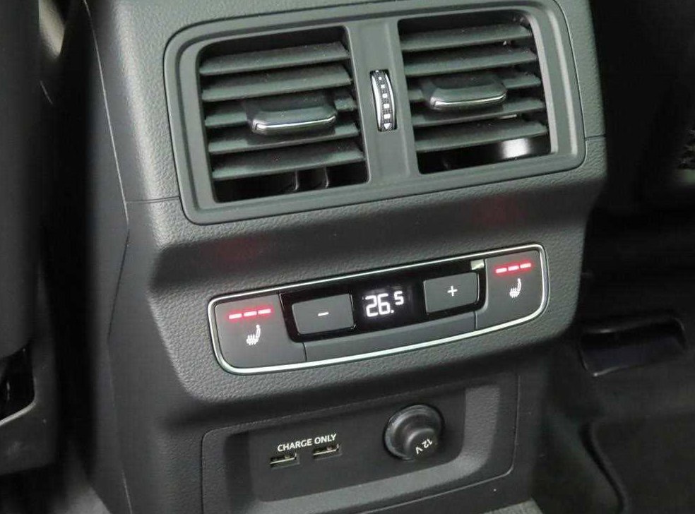 아우디 Q5 45 TFSI 콰트로 프리미엄 사진 14