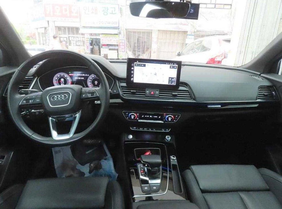 아우디 Q5 45 TFSI 콰트로 프리미엄 사진 7