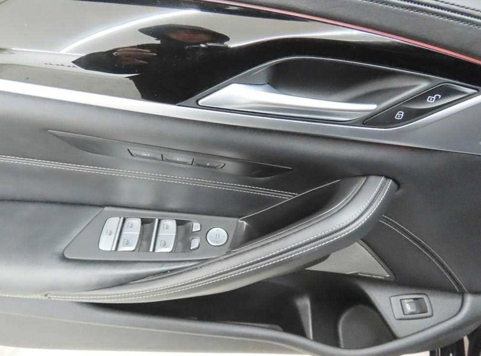 BMW 5시리즈 520d xDrive 럭셔리 플러스 사진 9