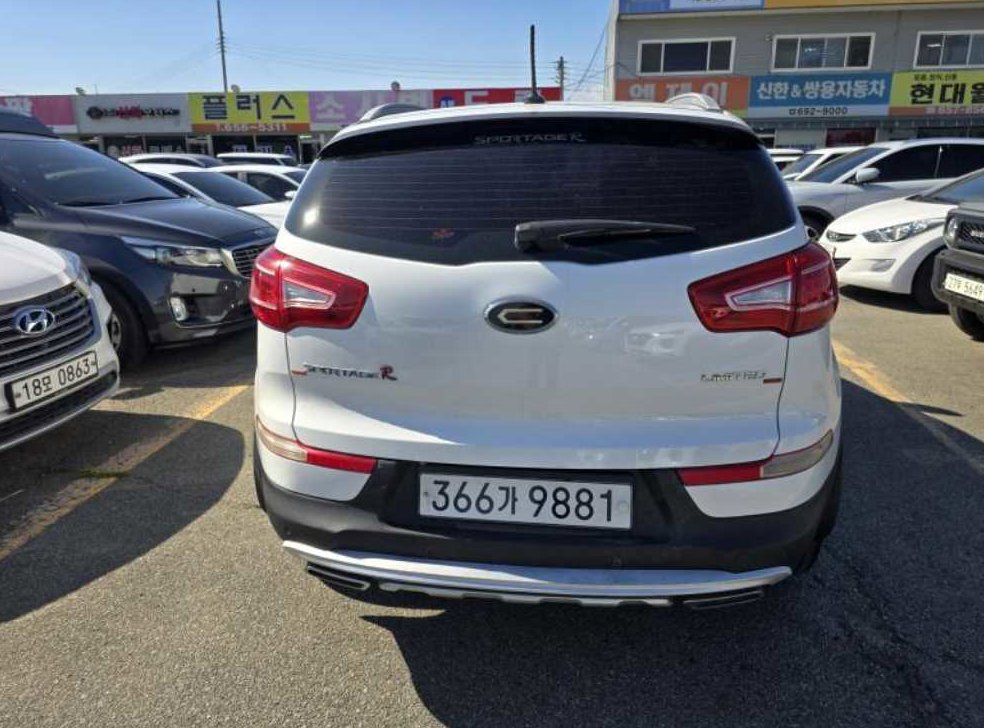 기아 스포티지 2WD LIMITED 사진 4