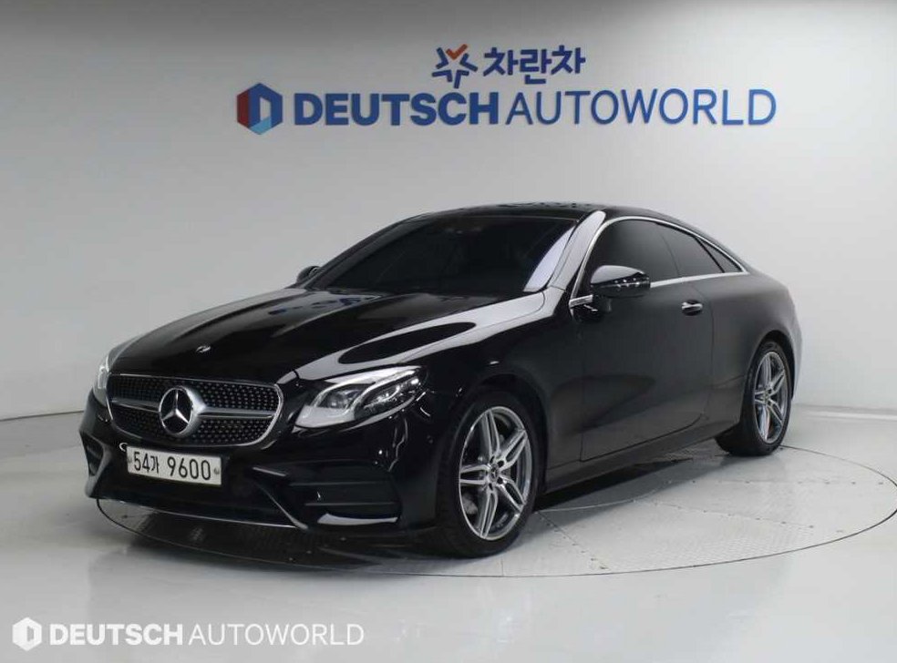 벤츠 E 클래스 E220d 쿠페