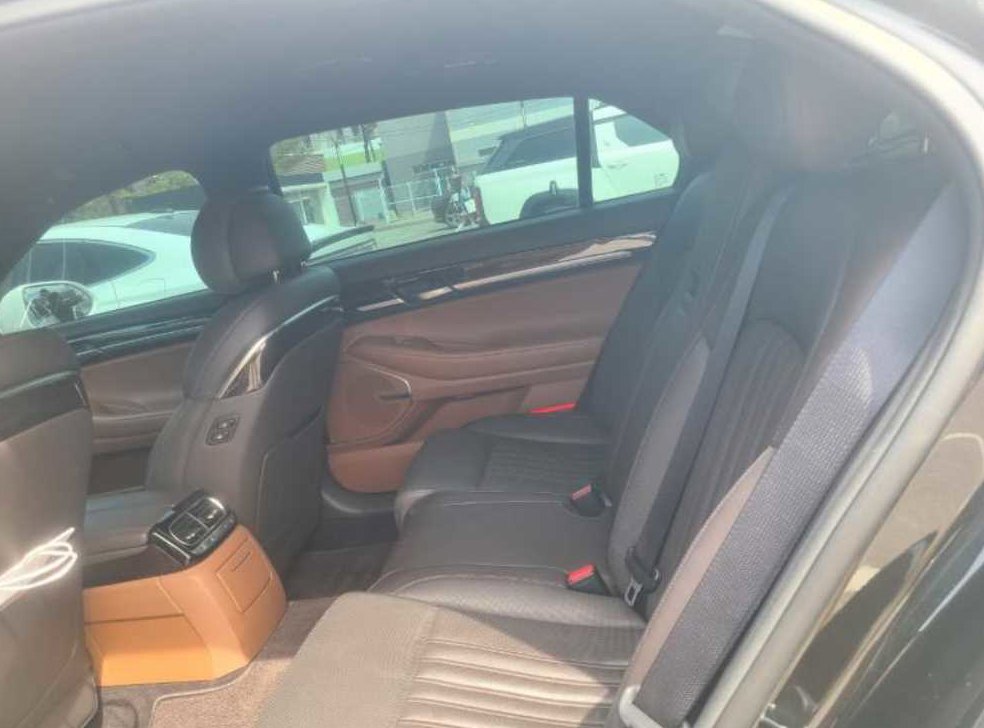 제네시스 G90 3.3 T AWD 사진 11