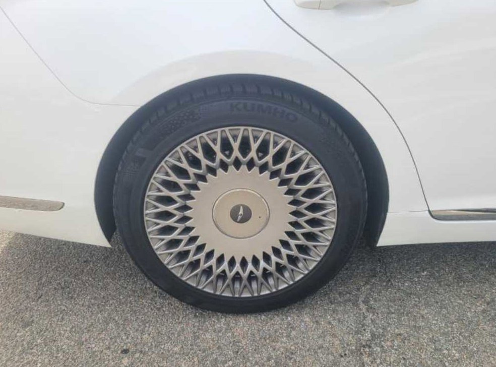 제네시스 G90 3.3 T AWD 사진 17