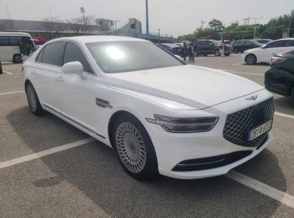 제네시스 G90 3.3 T AWD 사진 2