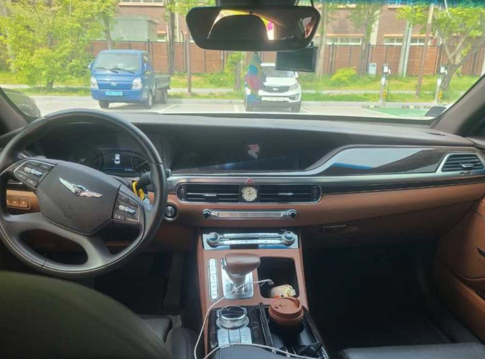 제네시스 G90 3.3 T AWD 사진 5