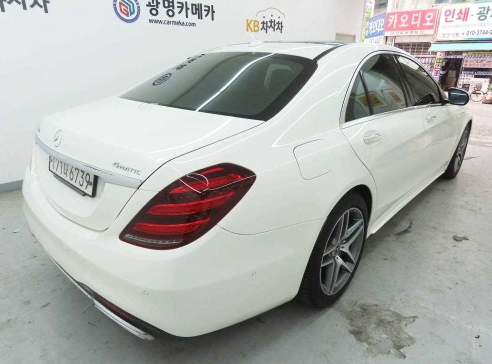 벤츠 S 클래스 S 350 d 4MATIC 사진 3
