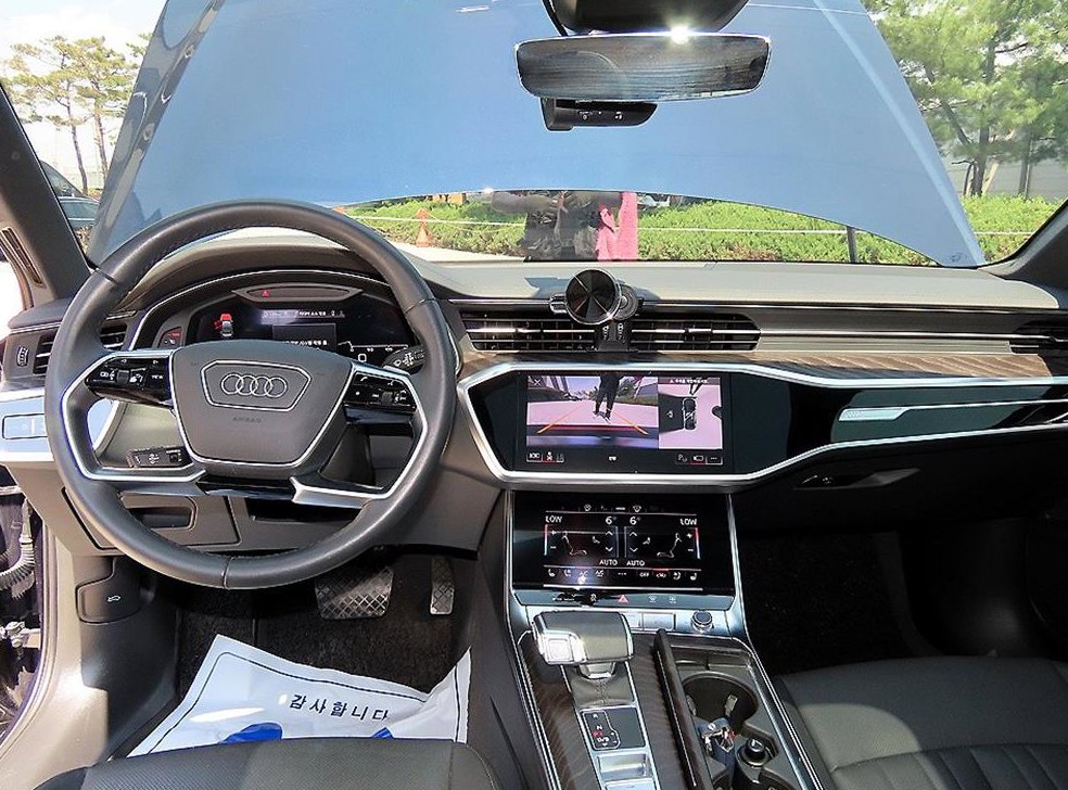 아우디 A6 45 TFSI 프리미엄 사진 7