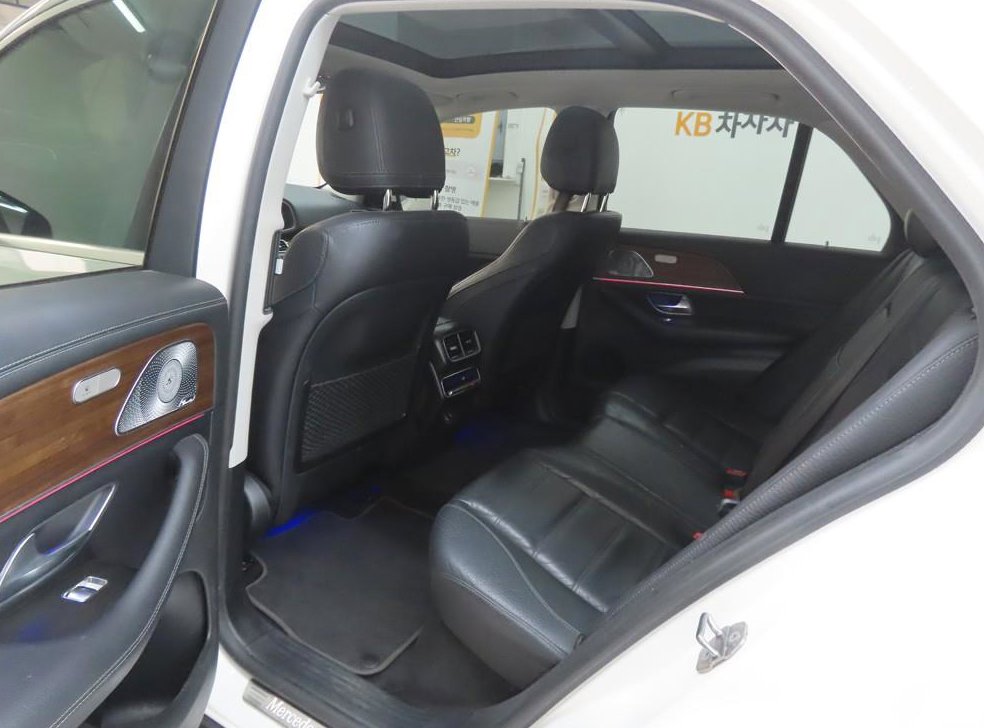 벤츠 GLE 클래스 GLE 450 4MATIC 사진 6