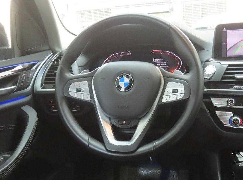 BMW X3 xDrive 20d 사진 17