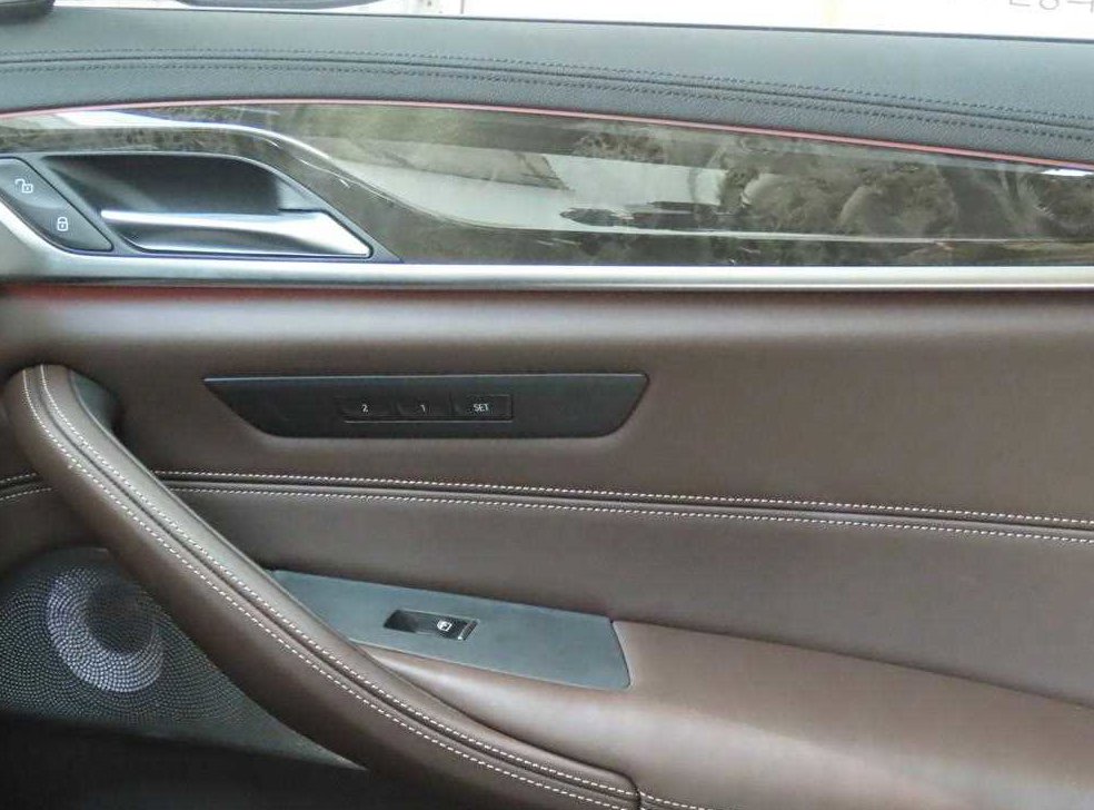 BMW 5시리즈 540i xDrive 럭셔리 플러스 사진 15