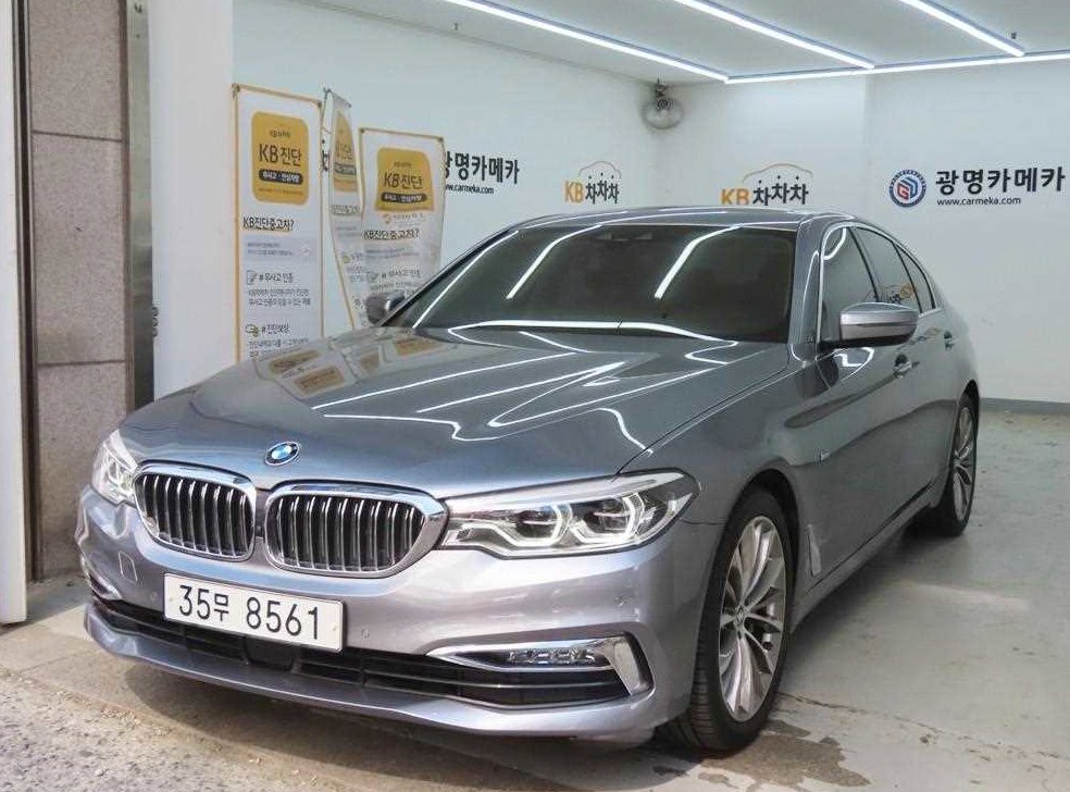 BMW 5시리즈 540i xDrive 럭셔리 플러스 사진 2
