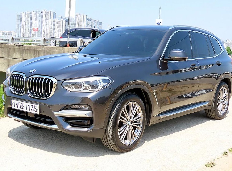 BMW X3 xDrive 20i 럭셔리 사진 2