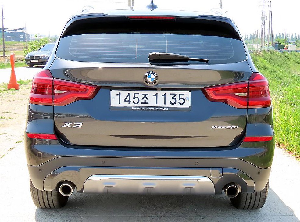 BMW X3 xDrive 20i 럭셔리 사진 4