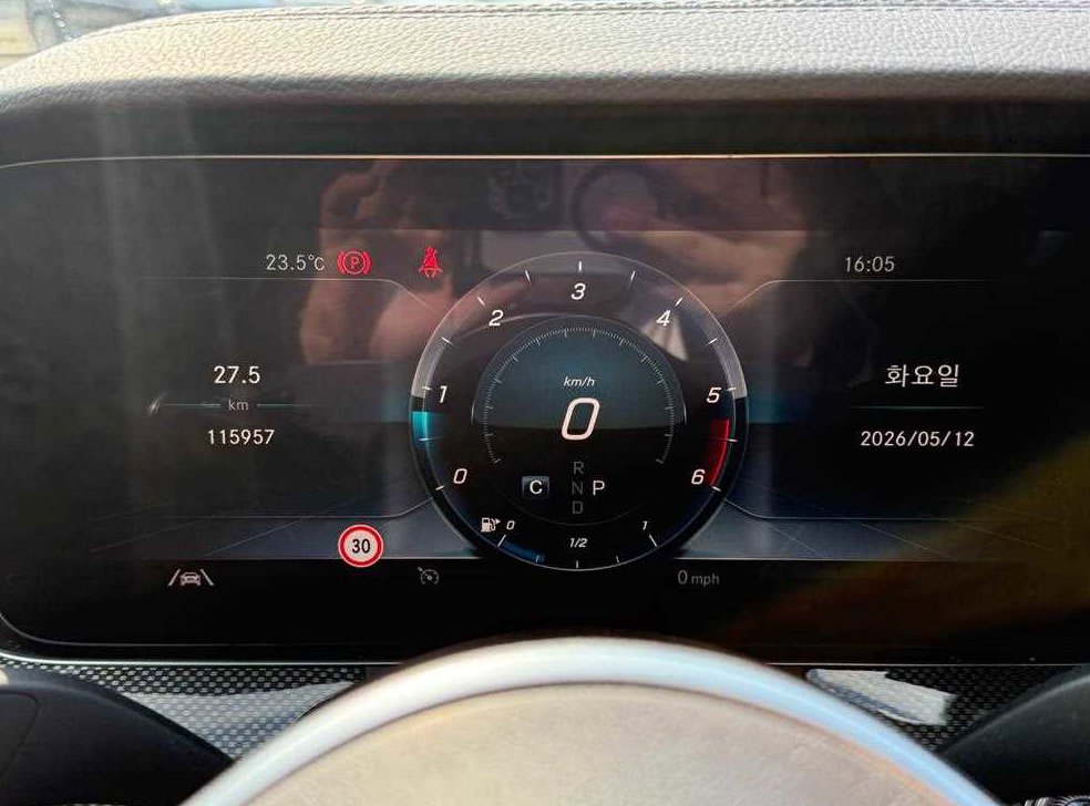 벤츠 CLS 클래스 CLS 300d AMG Line 사진 13