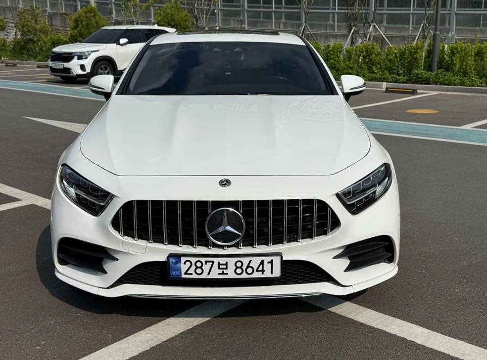 벤츠 CLS 클래스 CLS 300d AMG Line 사진 2