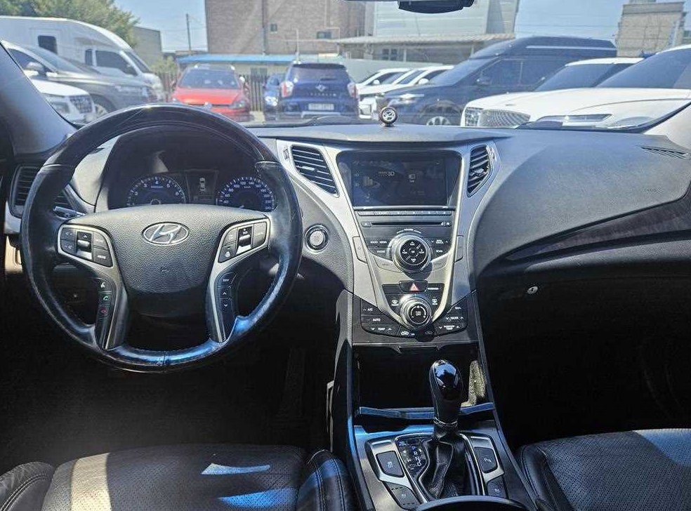 현대 그랜저 HG300 PREMIUM 사진 10