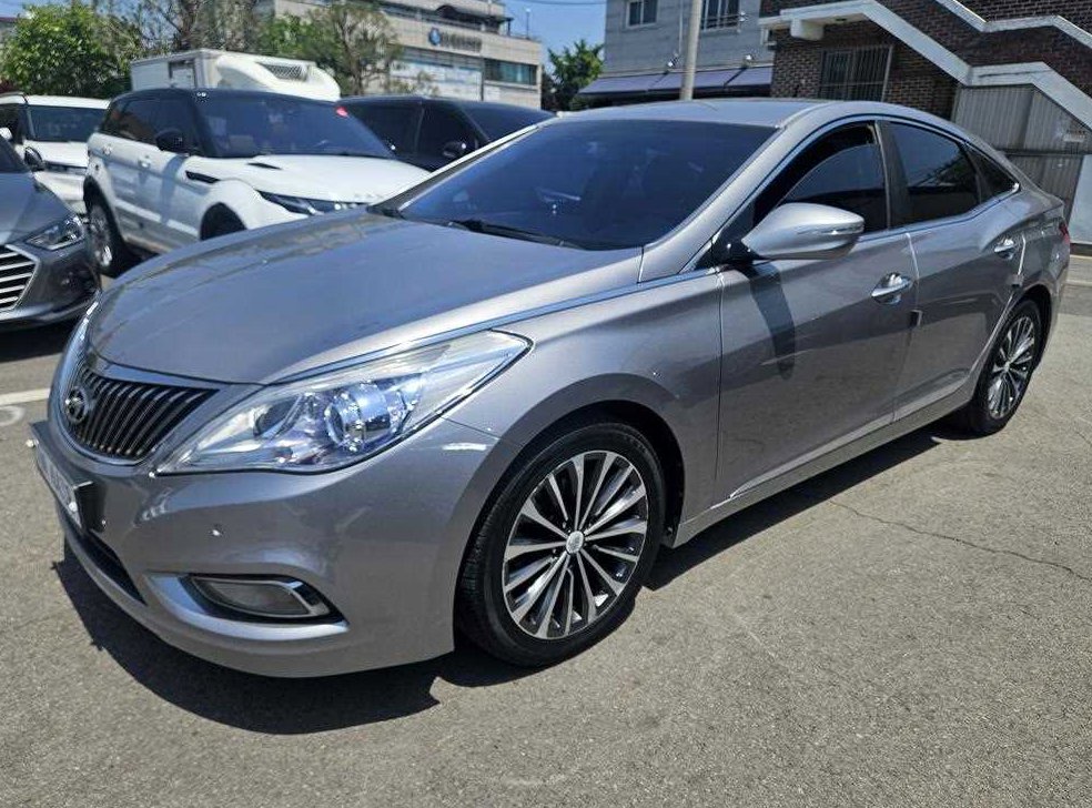 현대 그랜저 HG300 PREMIUM 사진 2