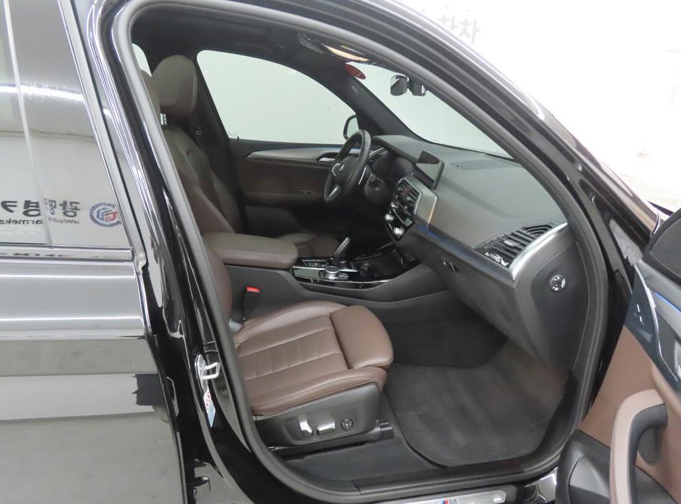 BMW X3 xDrive 30e M 스포츠 사진 8