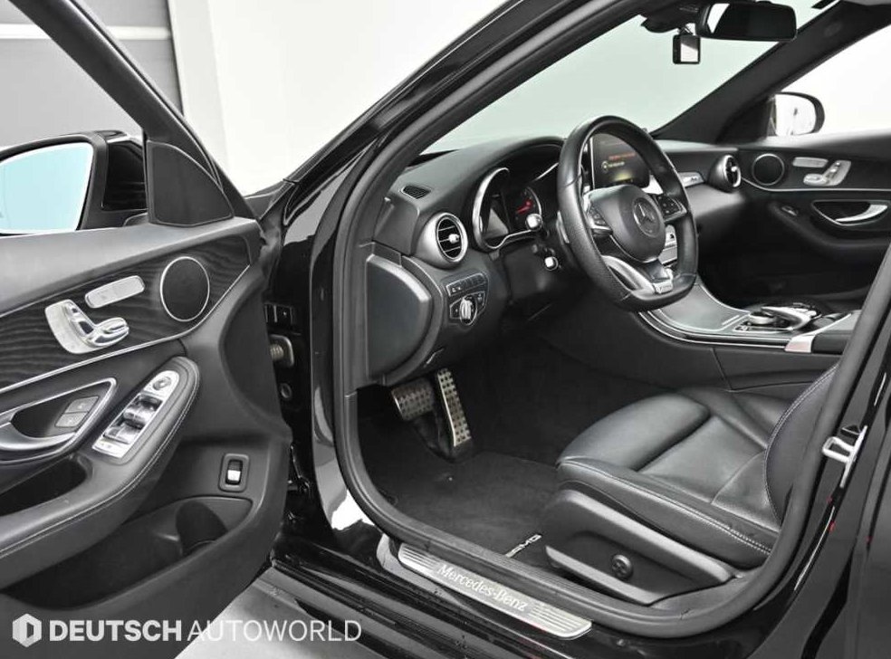 벤츠 C 클래스 C200 AMG LINE 사진 11
