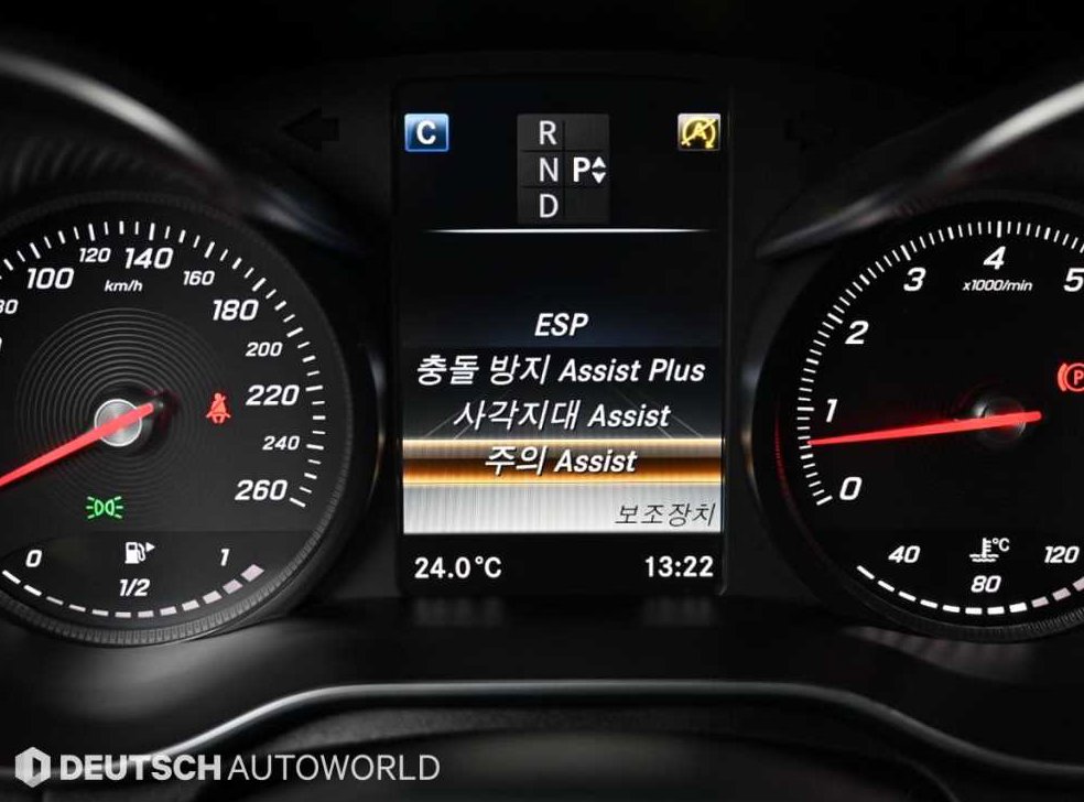 벤츠 C 클래스 C200 AMG LINE 사진 16