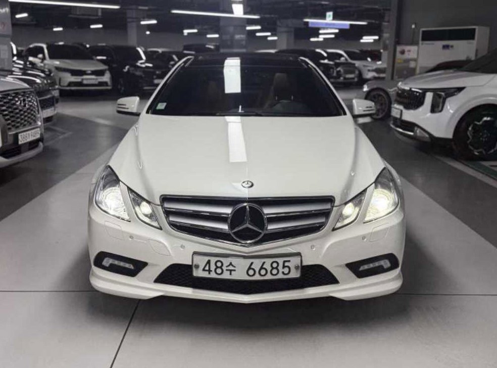 벤츠 E 클래스 E350 쿠페 사진 2