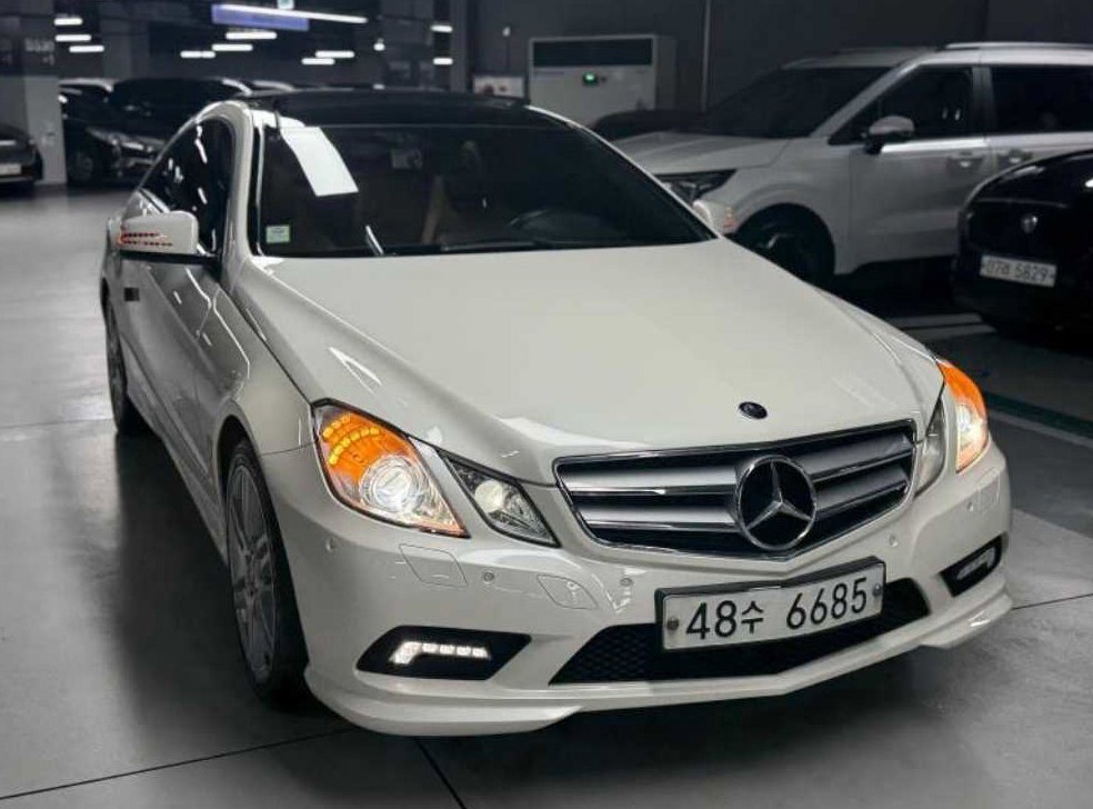 벤츠 E 클래스 E350 쿠페 사진 3