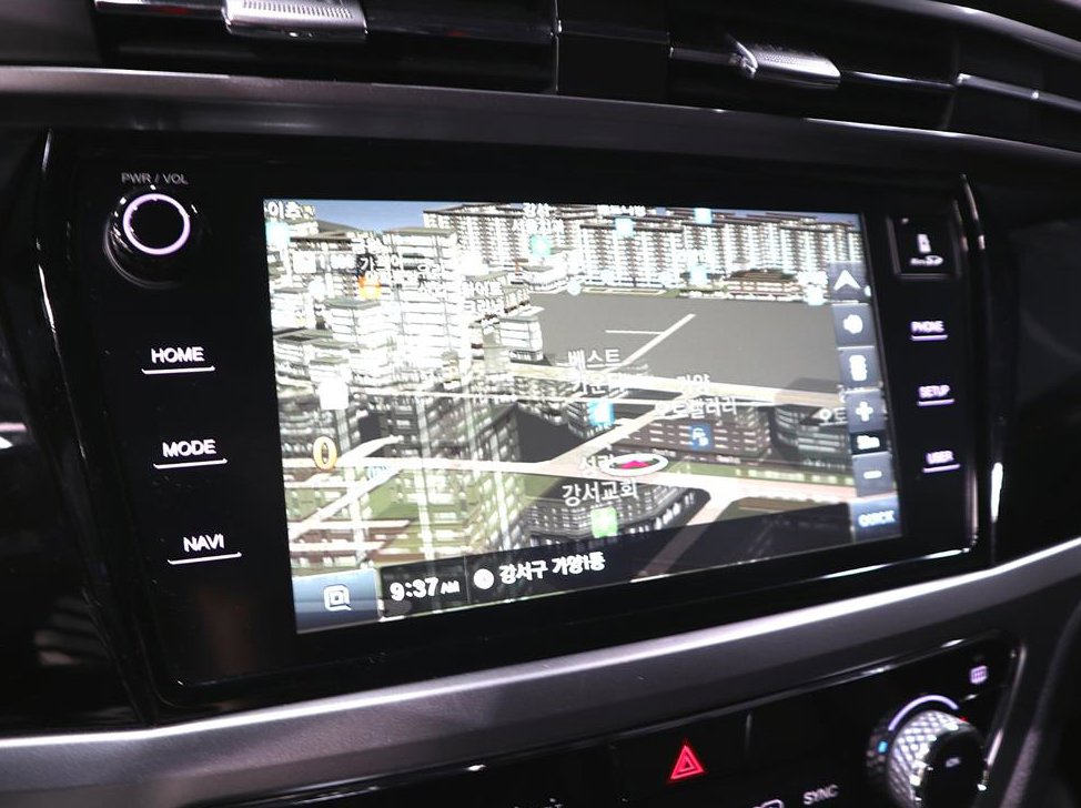 KG모빌리티(쌍용)  코란도 2WD 디젤 1.6 판타스틱 사진 10