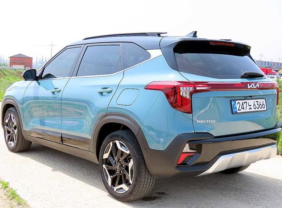 기아 셀토스 가솔린 1.6 터보 2WD 사진 3