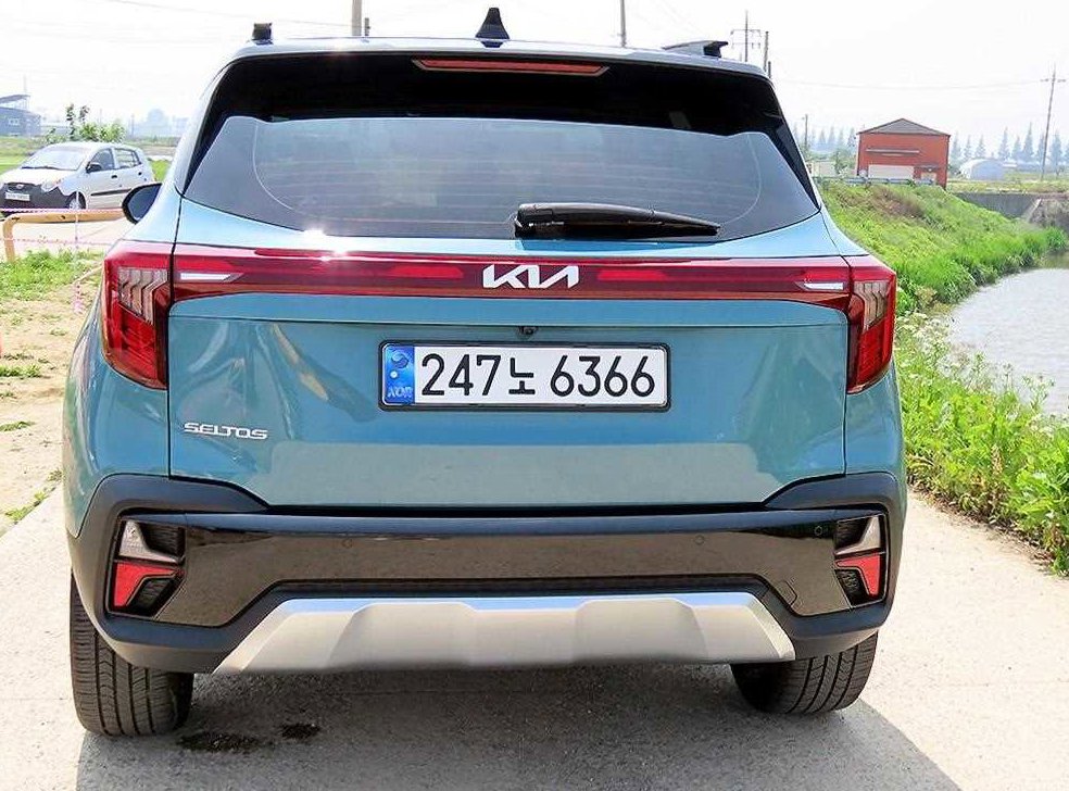 기아 셀토스 가솔린 1.6 터보 2WD 사진 4