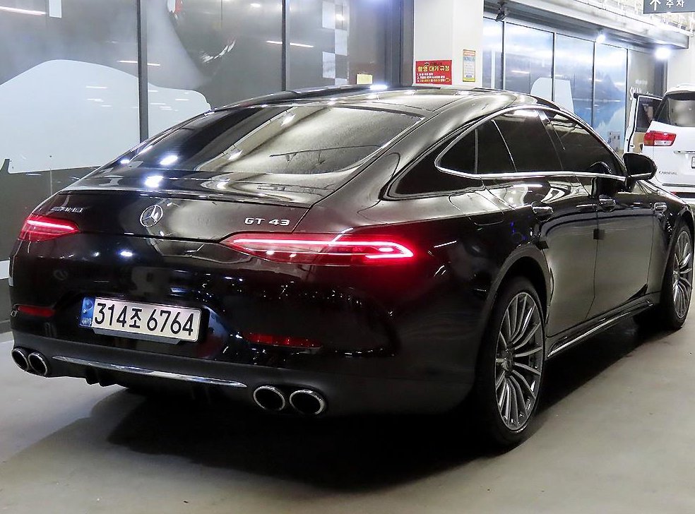 벤츠 AMG GT 4도어 43 4MATIC+ 사진 4