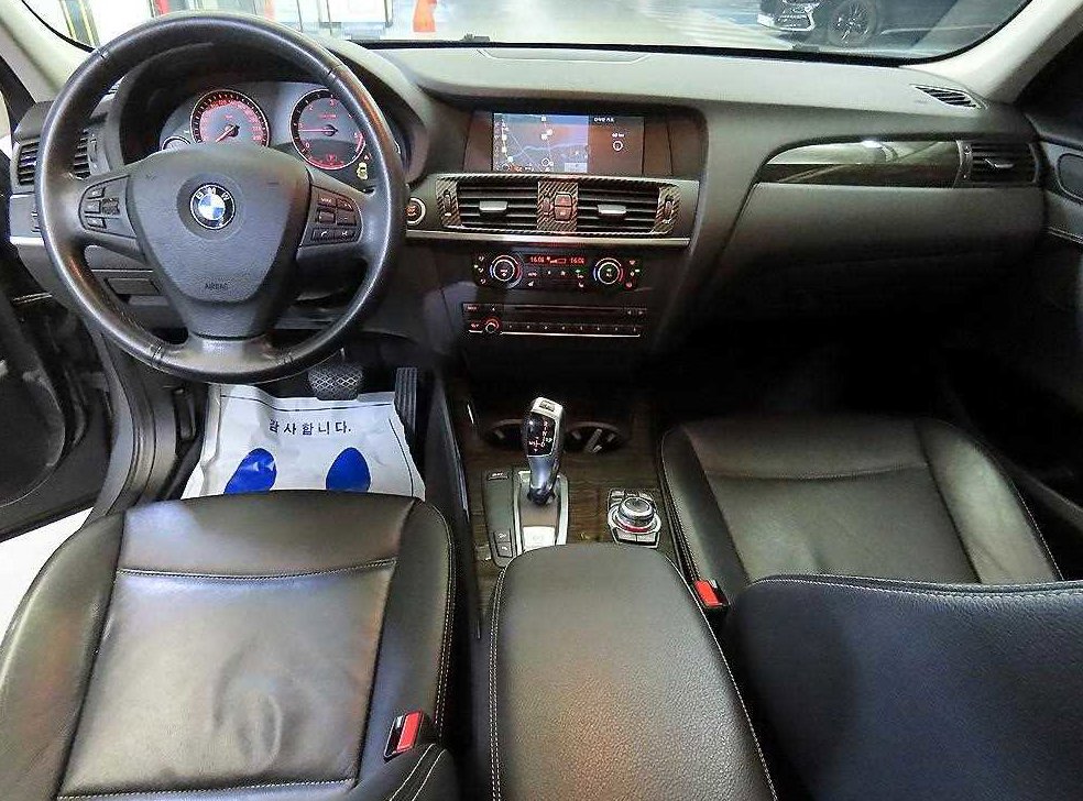 BMW X3 xDrive 20d 사진 10