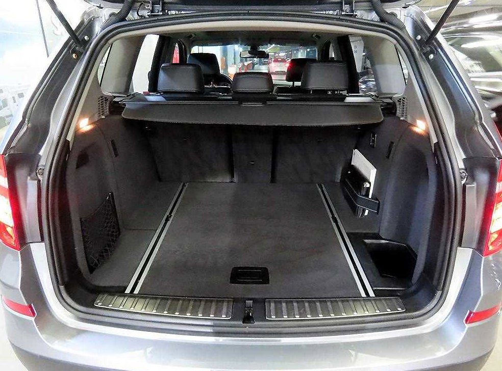 BMW X3 xDrive 20d 사진 17