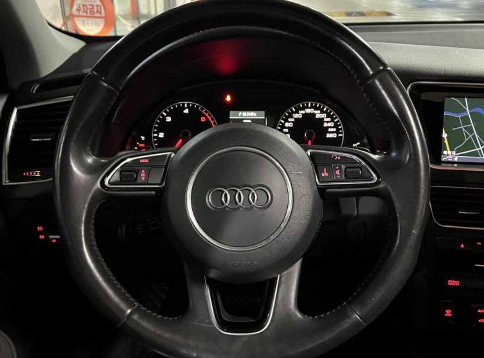 아우디 Q5 35 TDI 콰트로 사진 12